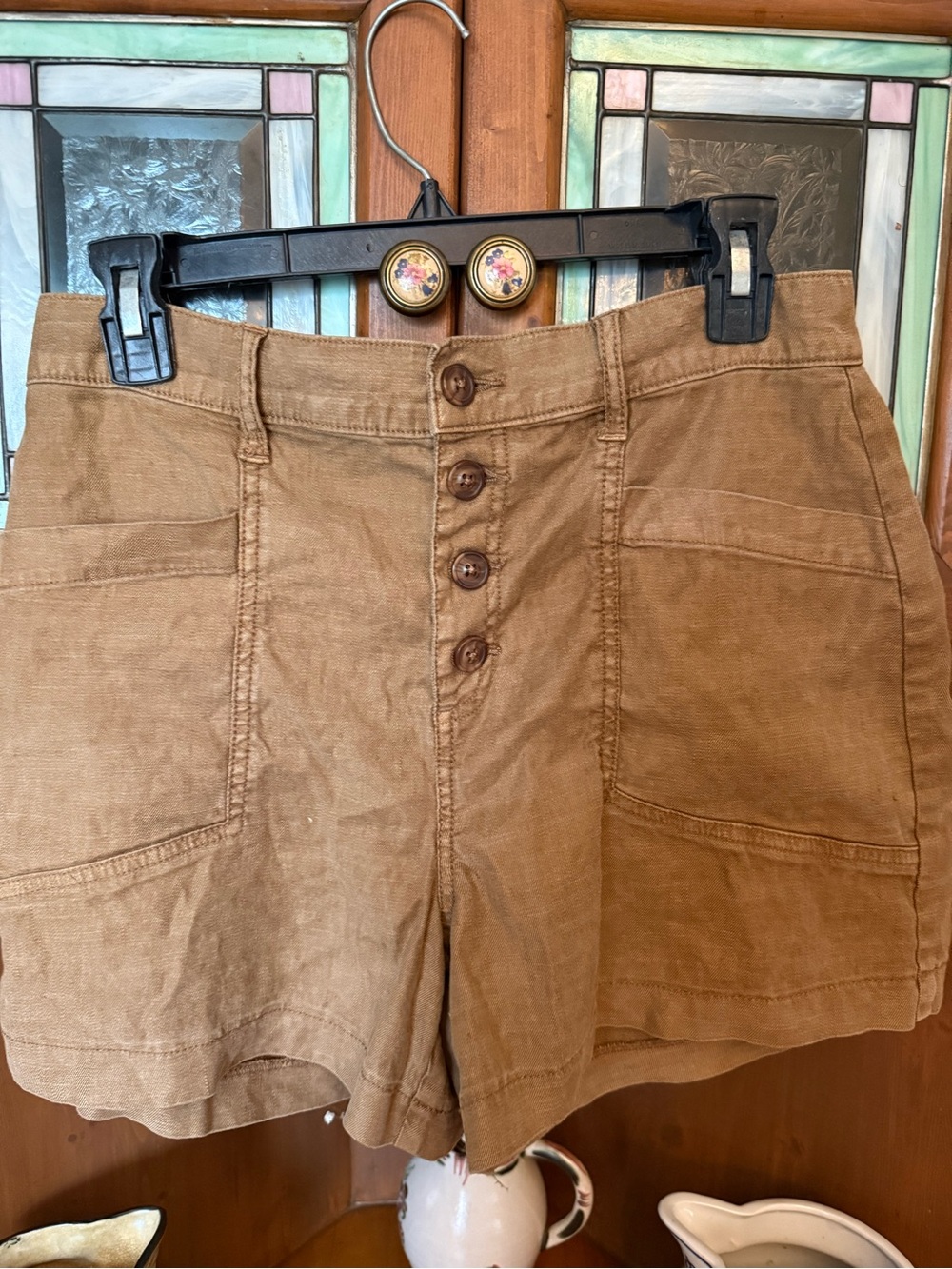 Evereve High-Rise Button-Front Linen blend Shorts in Camel 29